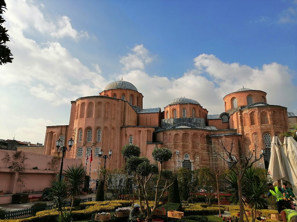 CAMİYE ÇEVRİLMİŞ BİZANS KİLİSELERİ VEFA ZEYREK